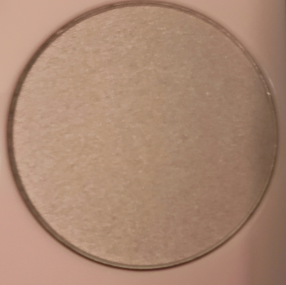 Glow highlighter - Picture 2 of 4